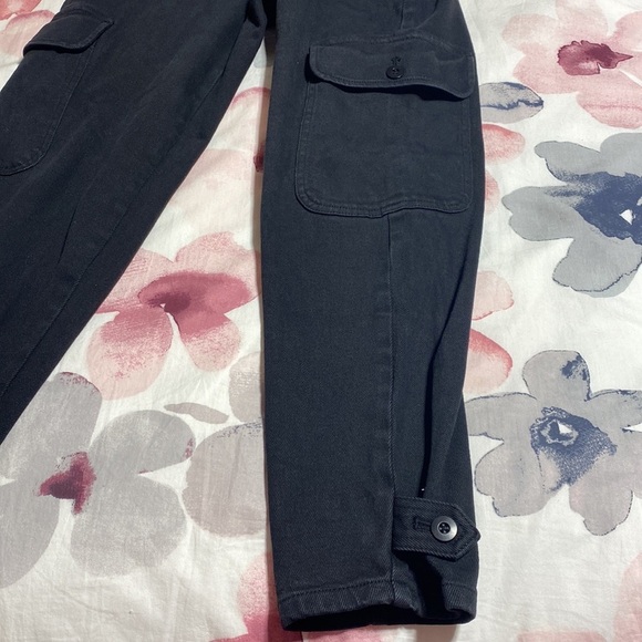 Aritzia Wilfred Modern Cargo Utility High Waisted Pockets Black Pant Size 0 - Picture 5 of 10